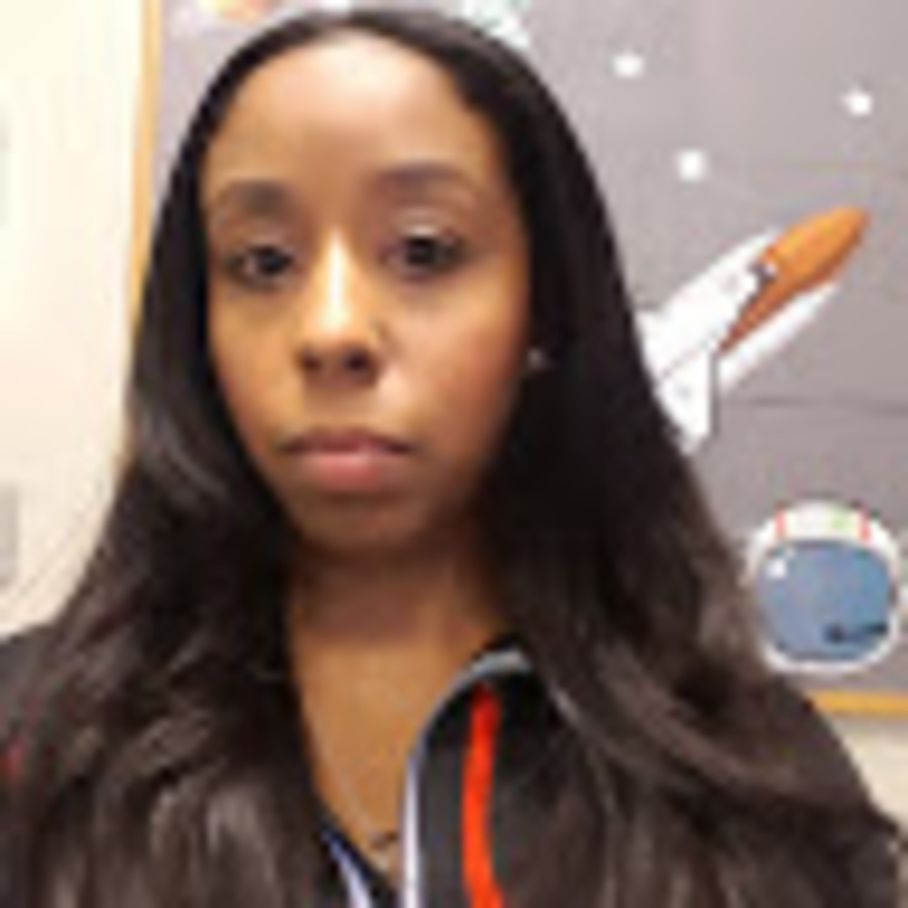 Meet your Posher, Alicia